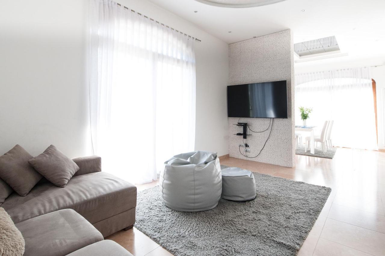 Villa Luxury House & Spa Riva del Garda Exterior foto